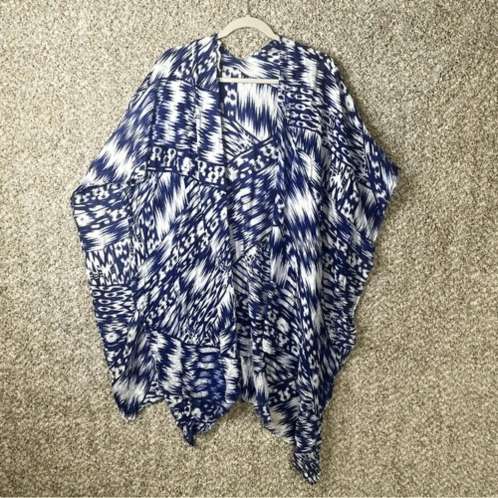 Michael Stars Blue and White‎ Printed Coverup Wrap